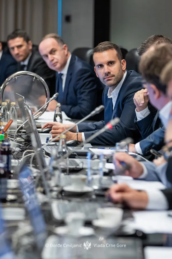Uredba Vlade: Racionalnija naplata koncesione naknade za povla&scaron;ćene proizvođače struje
