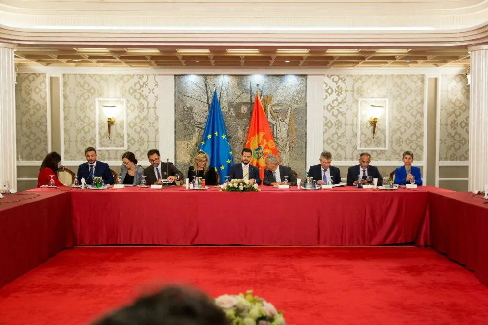 Milatović na sastanku sa predstavnicima COELA
