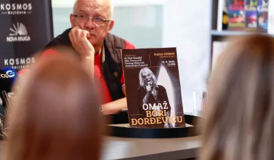 U Podgorici upriličen omaž Bori Đorđeviću: Bio je roker, pjesnik i čarobnjak riječi