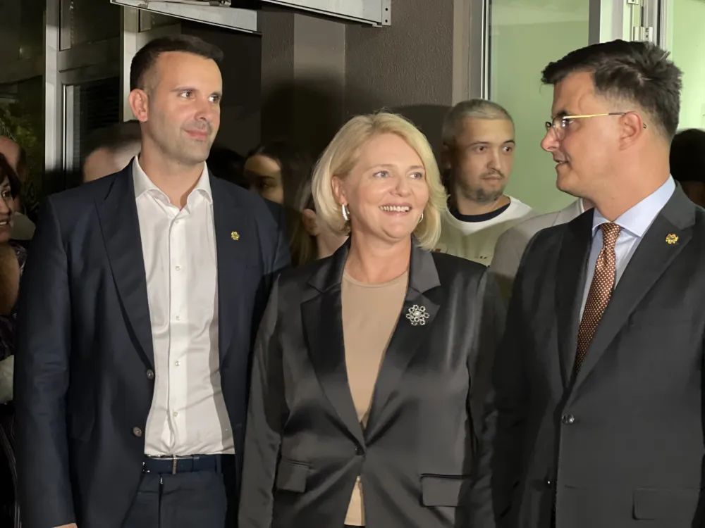 "Jo&scaron; jače (PES-DCG)&rdquo;: Fotografija Abdića i Dre&scaron;aja ukazuje koliko se DPS reformisao