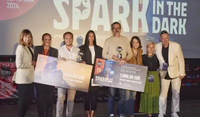 Добитници награда с члановима жирија и спонзорима