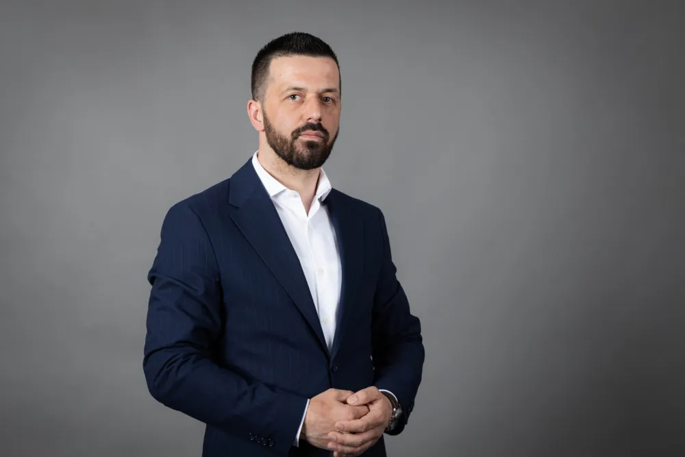 demir bajrović