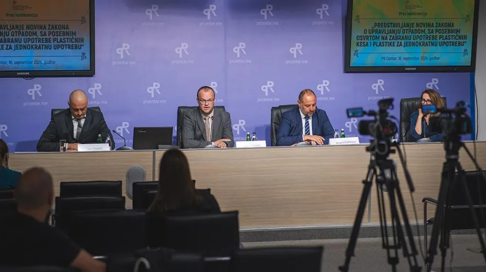 Od 20. oktobra bez upotrebe plastičnih kesa i plastike za jednokratnu upotrebu