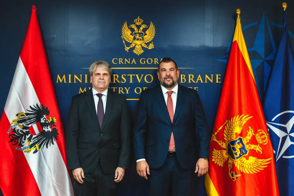 Krapović sa &Scaron;tajnerom: Odbrambena saradnja sa Austrijom uvijek na izuzetnom nivou