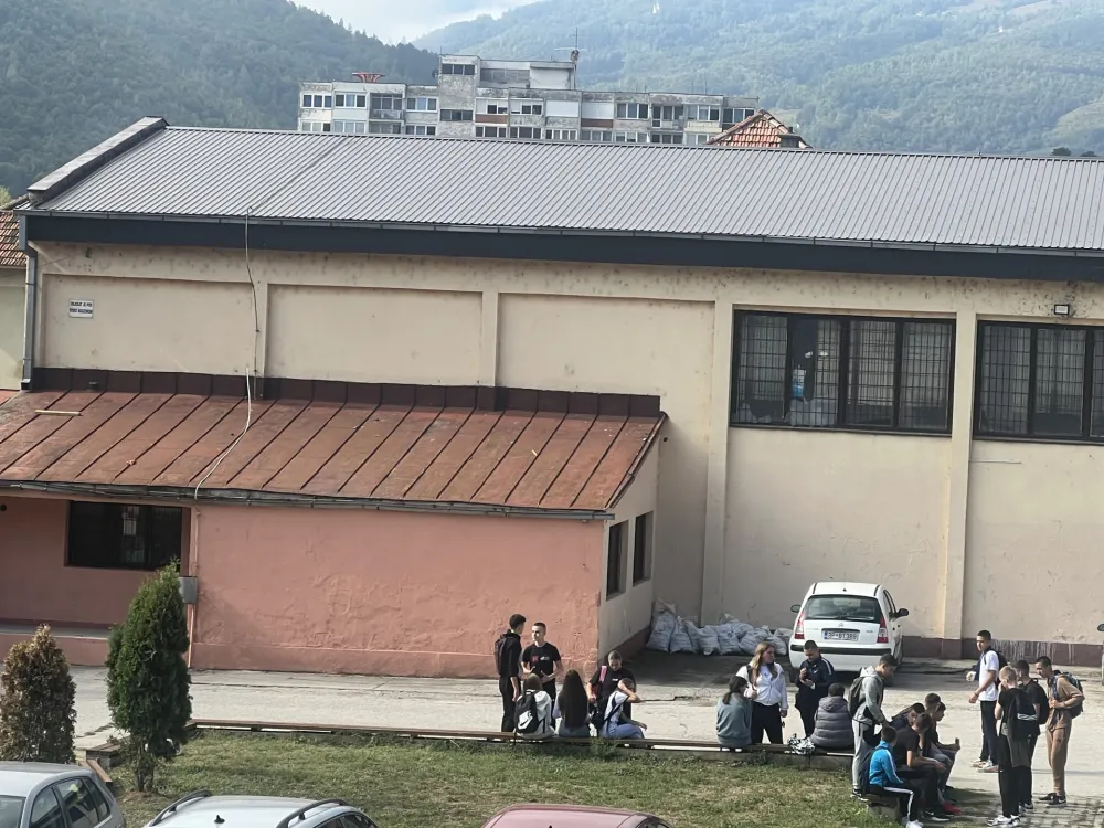 Bijelo Polje: Sala stara 50 godina dobila novi krov