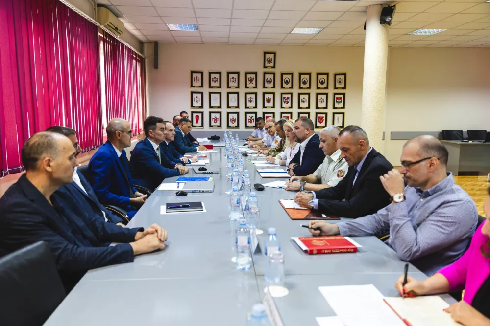 Korak ka rje&scaron;avanju otvorenih pitanja u zonama razgraničenja vojnog i civilnog Aerodroma Podgorica i vojnog aerodroma Knjaz Danilo u Golubovcima