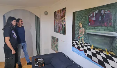 Interesovanje mladih za izložbu slika