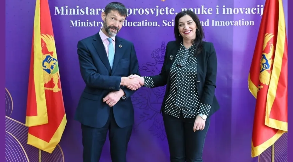 Jak&scaron;ić Stojanović sa Lardnerom razgovarala o realizaciji projekta,,Mapiranje obrazovne infrastrukture&rdquo;