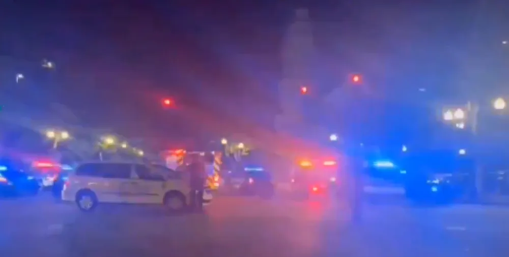 (VIDEO) SAD: U masovnoj pucnjavi četiri osobe ubijene, desetine ranjenih