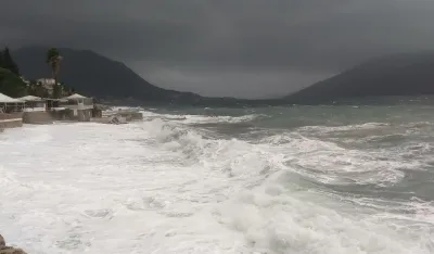 (VIDEO) Sjutra pljuskovi sa grmljavinom, do 24 stepena