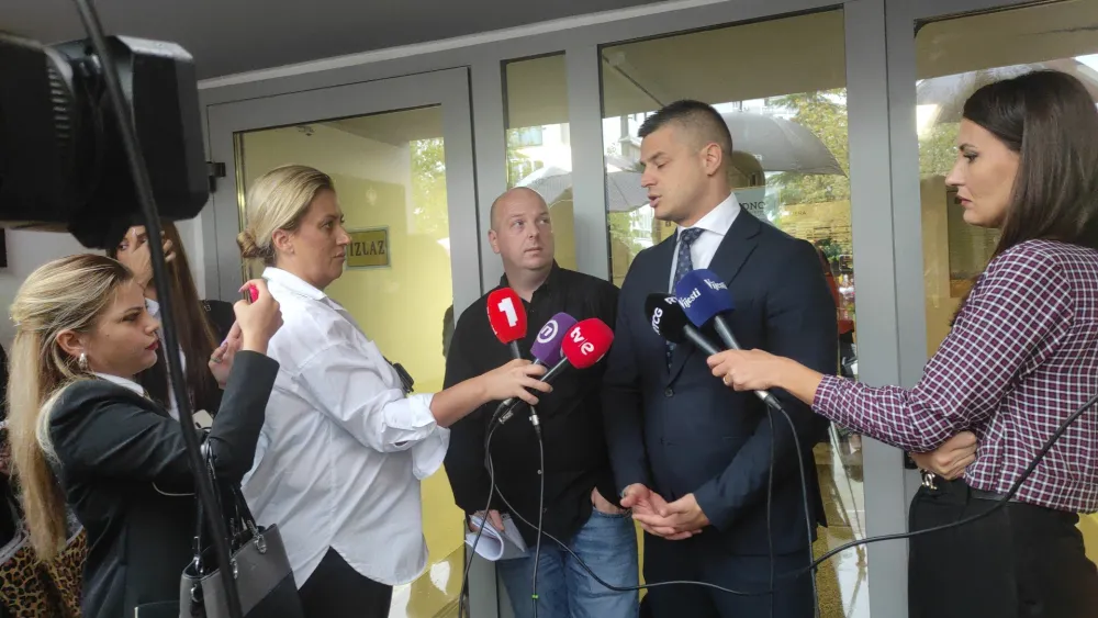 (VIDEO) Odložena kontrola optužnice za slučaj "Tunel" - Erić: Sve je velika gre&scaron;ka