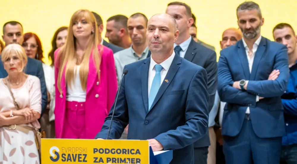 Ljumović: Dok Gorčević po Briselu sagovornicima nastavlja da maže oči o posvećenosti EU, Injac ogoljava antievropski karakter Vlade