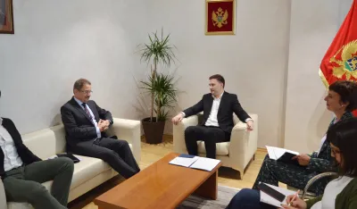 &Scaron;imun-Felten:Saradnja Crne Gore i Njemačke u oblasti zdravstva stabilna i kontinuirana