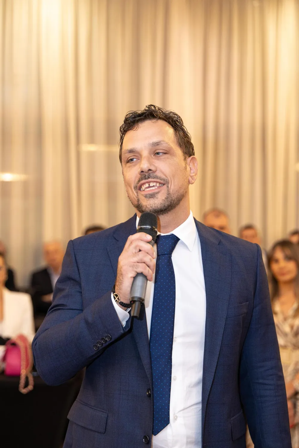 Vuk Kadić: Glas za Pokret Naprijed je glas za budućnost Podgorice i porodice