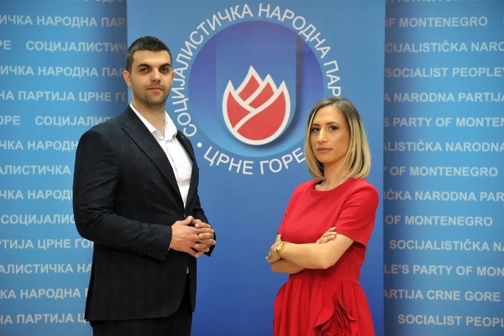 SNP: Podržaćemo inicijativu o otvaranju istrage u vezi prebijanja novinara i ubistva&nbsp;Bulatovića i&nbsp;Jovanovića