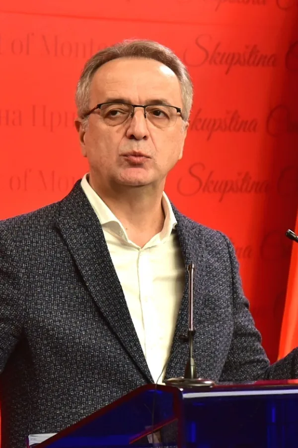 Danilović: Đukanović namjerava da preko Podgorice i Kotora pokori Crnu Goru