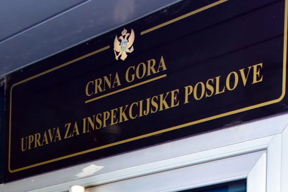 U Upravi za inspekcijske poslove bez zvaničnog obavje&scaron;tenja: Zaposleni ne znaju gdje će na posao u utorak