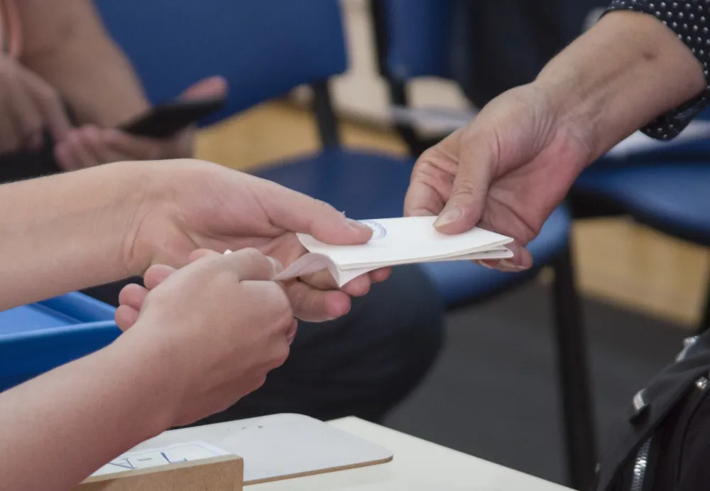 CDT o nepravilnostima:&nbsp;OIK da reaguje, biraču nije dozvolje da glasa jer navodno ima i državljanstvo Srbije