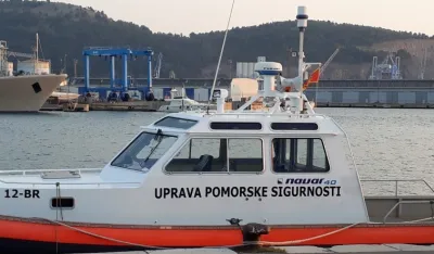 UPSUL, kontakt dva broda