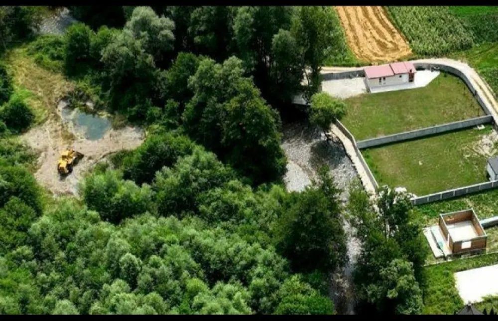 Mje&scaron;tani traže da se sru&scaron;e nelegalni objekti na obali Bistrice