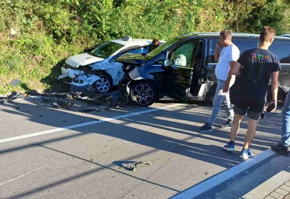 Saobraćajna nezgoda na putu Risan-Kotor: Jedna osoba povrijeđena