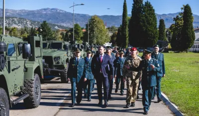 Dočekana četa sa vježbe u Njemačkoj, predstavljena nova vozila i uniforme