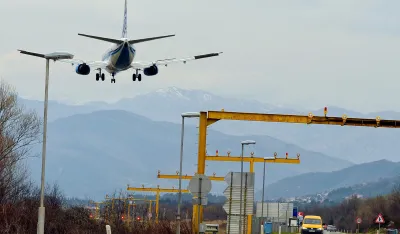 Mu&scaron;karac umro u avionu iz Tivta za Beograd: Pozlilo mu prije slijetanja