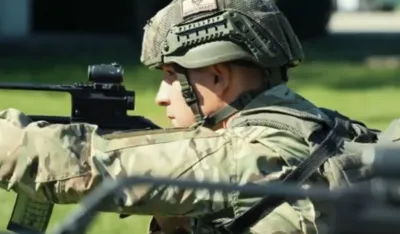 (VIDEO) Predstavljena nova uniforma Vojske Crne Gore