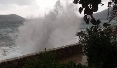 MUP Upozorava: Tokom četvrtka i petka nevrijeme,&nbsp;moguće&nbsp;poplave