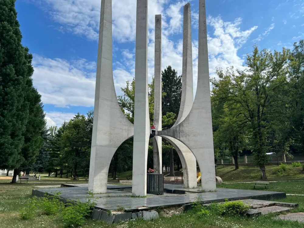 Споменик борцима на Књажевцу