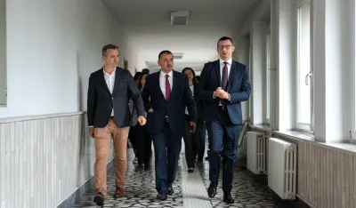 Vladimir Božović,&nbsp;Milivoje Radović i&nbsp;Mijat Jocović svečano otvorili renovirane sale