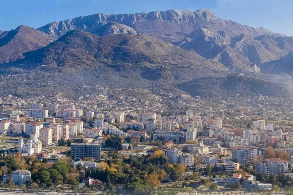 Op&scaron;tina Bar: Povećanje stipendija za 150 odsto, za studente 250.000 eura