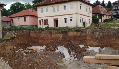 Op&scaron;tina Pljevlja od izvođača radova traži naknadu &scaron;tete za uru&scaron;eni dio kuće