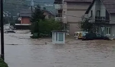 Premijer Federacije BiH: Situacija je vrlo ozbiljna, brojni građani su zarobljeni