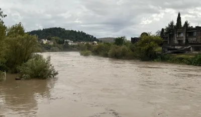 (FOTO) Nivo Morače porastao za vi&scaron;e od &scaron;est metara