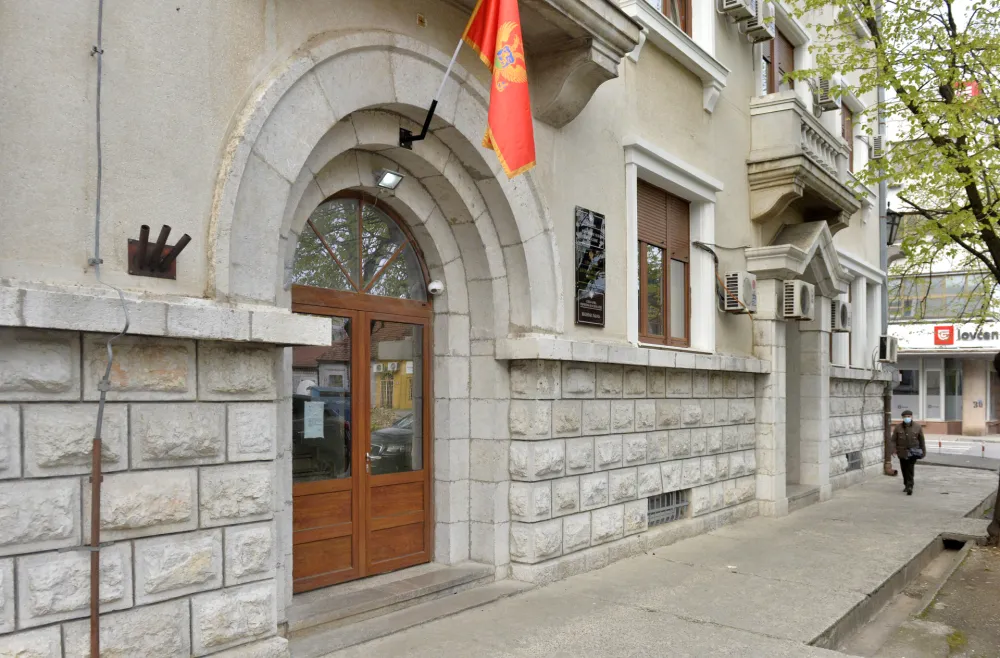 Privredni sud: Povučena tužba Aerodroma protiv&nbsp;Flaј Montenegra