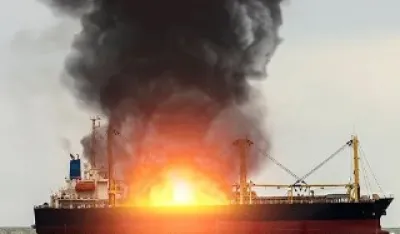 (VIDEO) Plutajuća megabomba: O&scaron;tećeni brod ne prima nijedna luka iz straha da je ruski trojanski konj