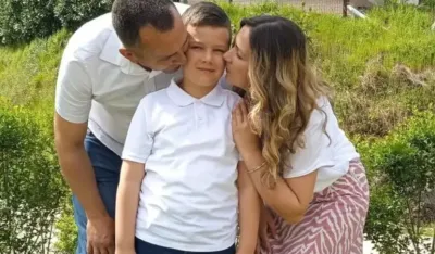 Dječak Edi u poplavama ostao bez oba roditelja, treba pomoć