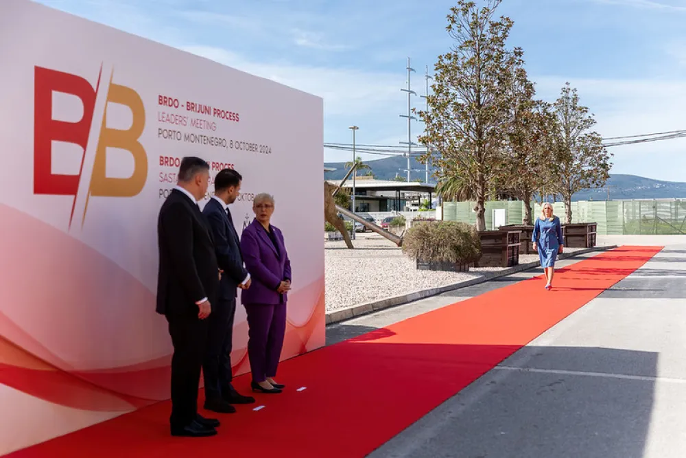 (FOTO) Počeo Samit Brdo-Brioni: Milatović, Milanović i Pirc Musar dočekali &scaron;efove država Zapadnog Balkana