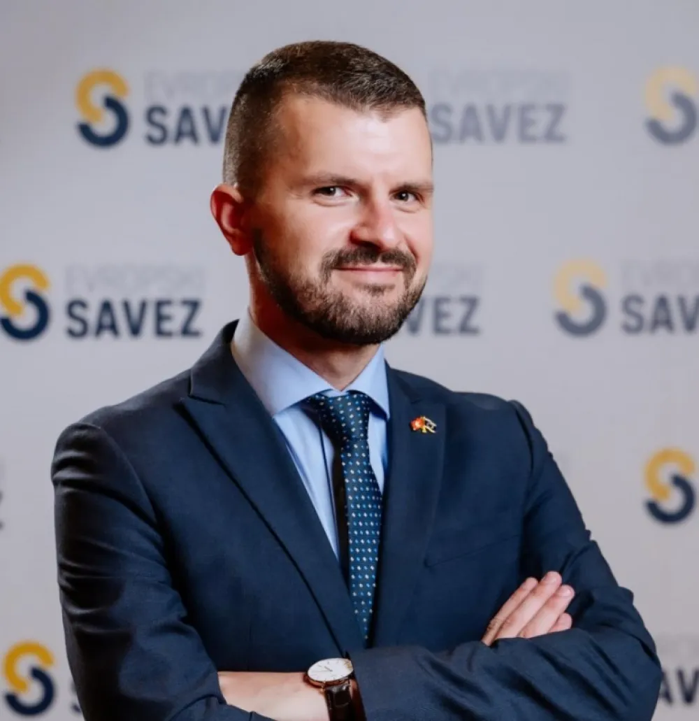 Borančić: Politika Vlade ispumpava novac iz Crne Gore