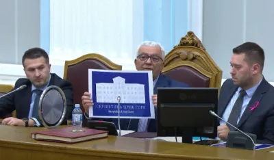 (VIDEO) Mandić predstavio novi logo Skup&scaron;tine