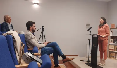 Kritički preispitivao obјe strane medalje