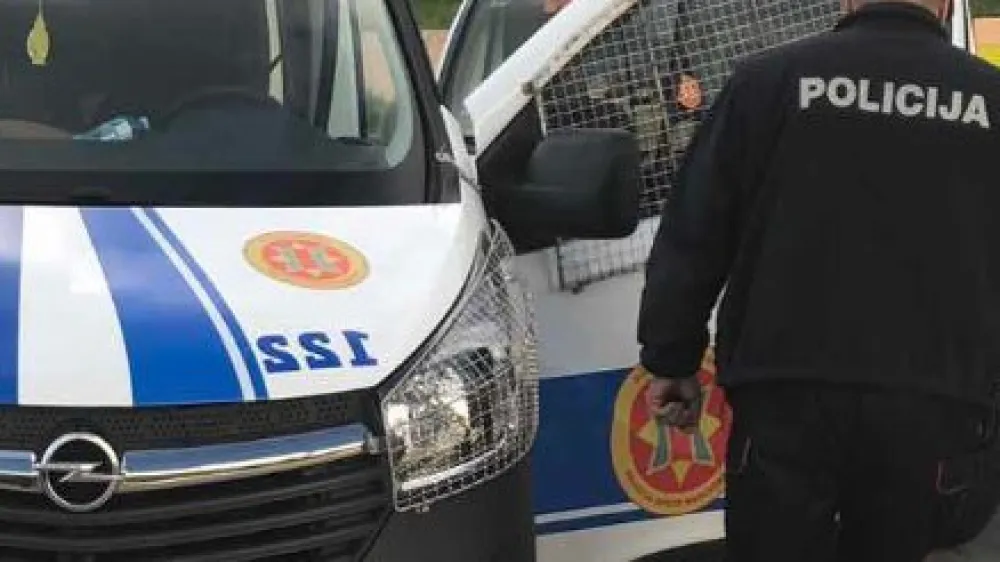 Povrijeđeno &scaron;est osoba: Za 24 sata 13 saobraćajnih nezgoda