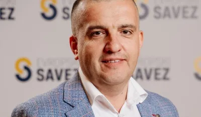 Striković: Ovako nam i treba kad predsjednici UO voze službena vozila
