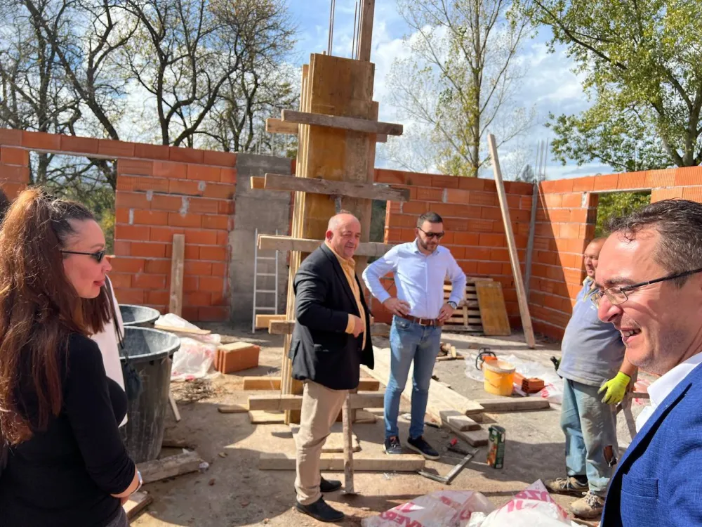 Kuća meda za razvoј pčelarstva u Bihoru