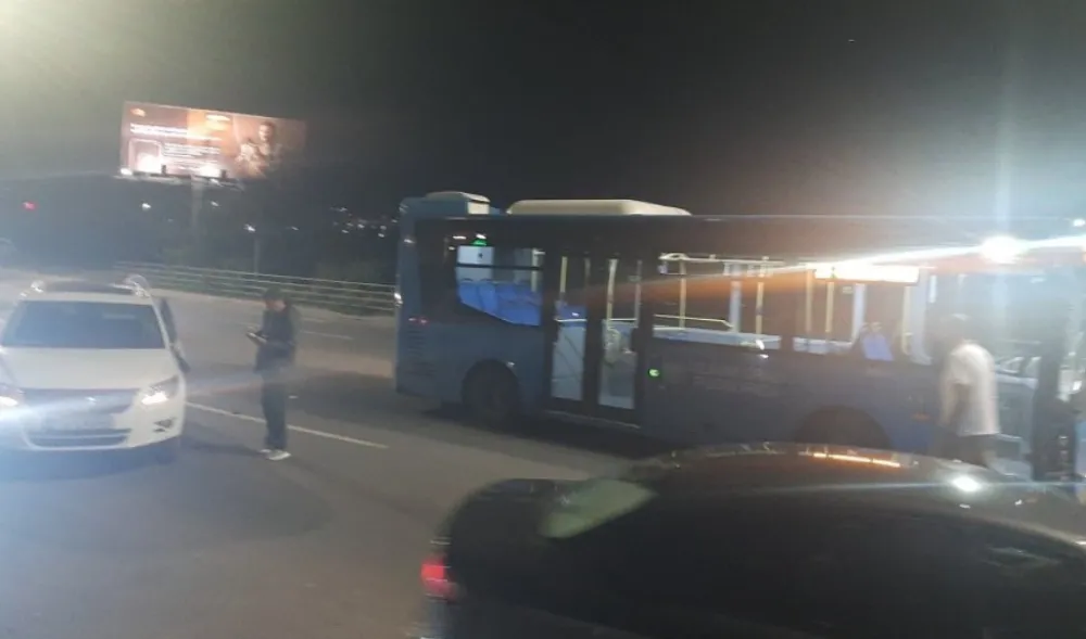 Sudar autobusa i automobila u Podgorici, bez povrijeđenih