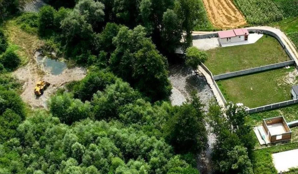 Za nelegalnu gradnju pored Bistrice optužili &scaron;est lica