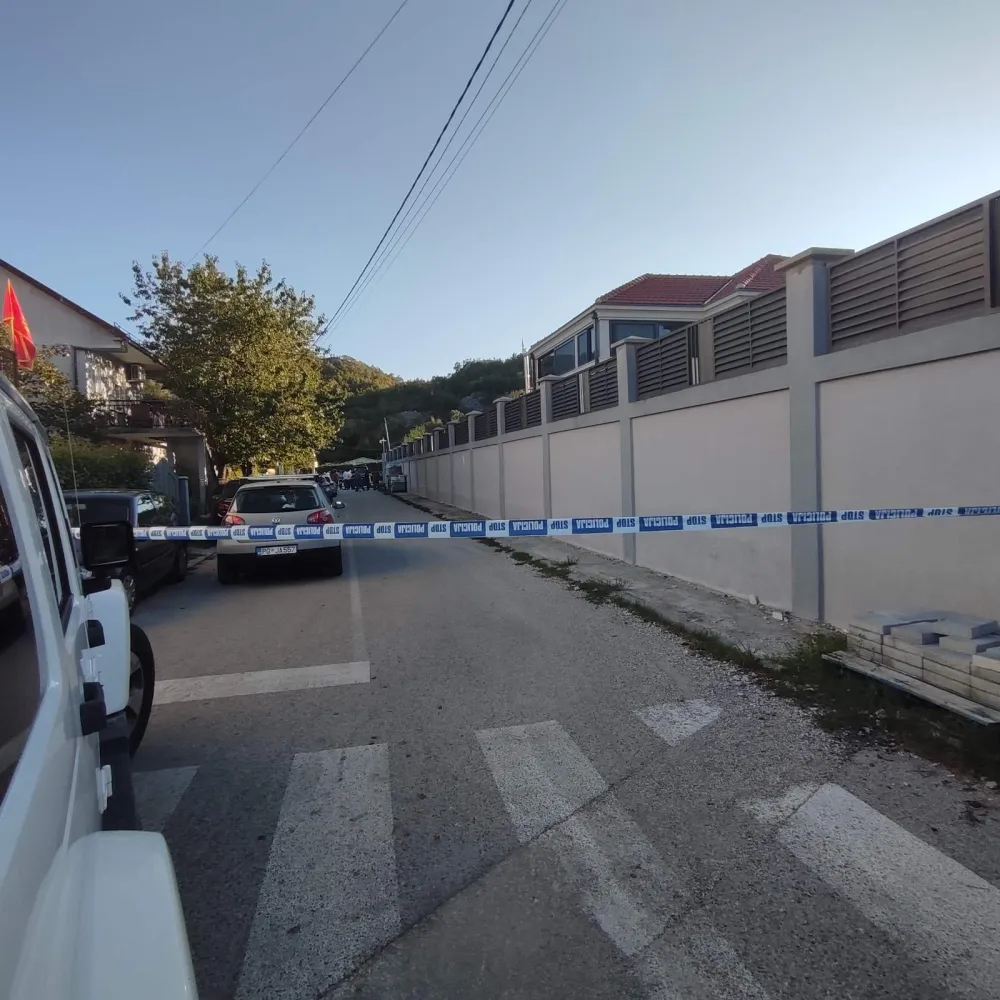 Saslu&scaron;avaјu i pretresaјu, ali od snaјperiste ni traga