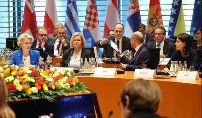 Spajić u Berinu; Fon der Lajen: Okrenuti smo ka budućnosti