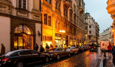 U Pragu zabranjeno organizovano noćno obilaženje barova